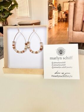 Marlyn Schiff Gold Teardrop Hoop Earrings with Cream and Brown Beads